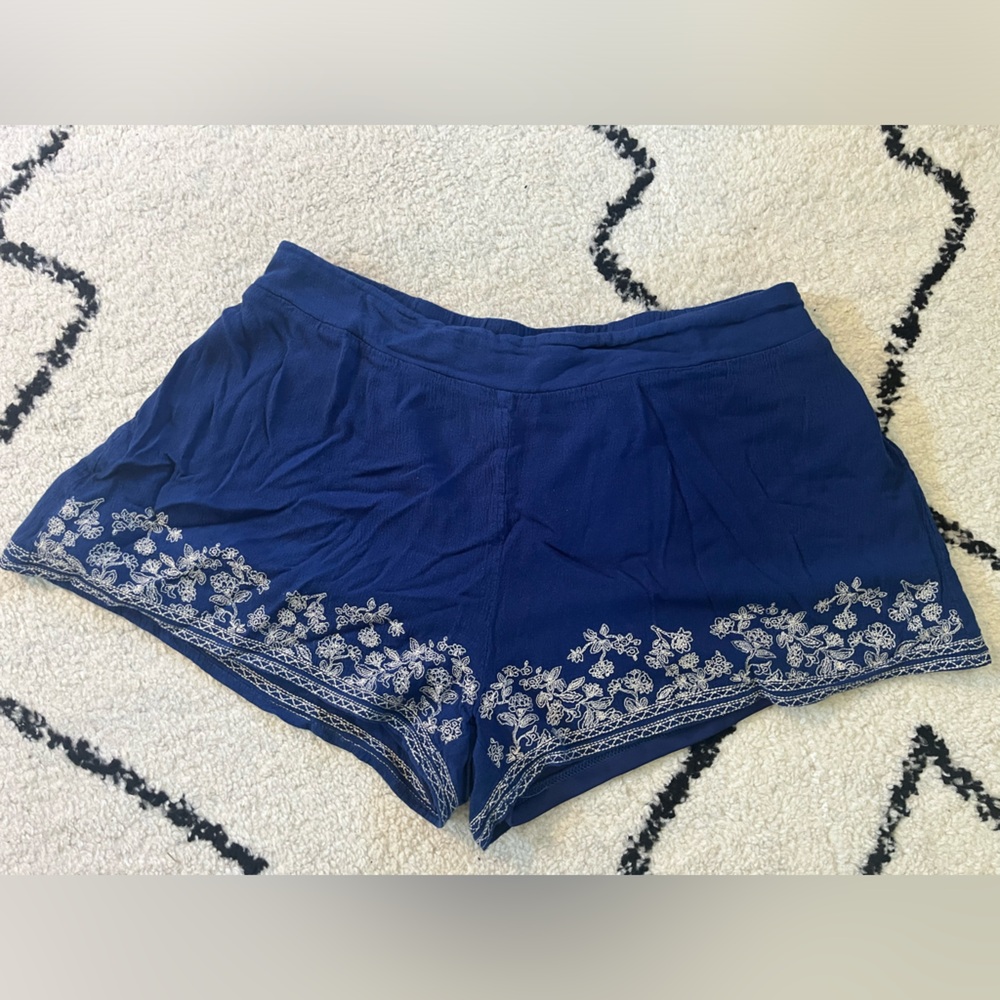 Embroidered Shorts